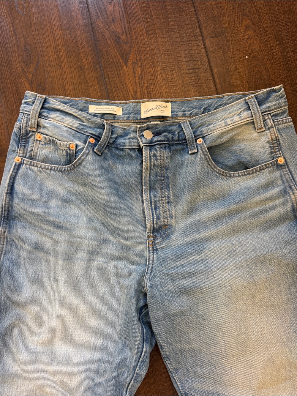 Universal Thread Light Blue Relaxed Women’s  Jeans